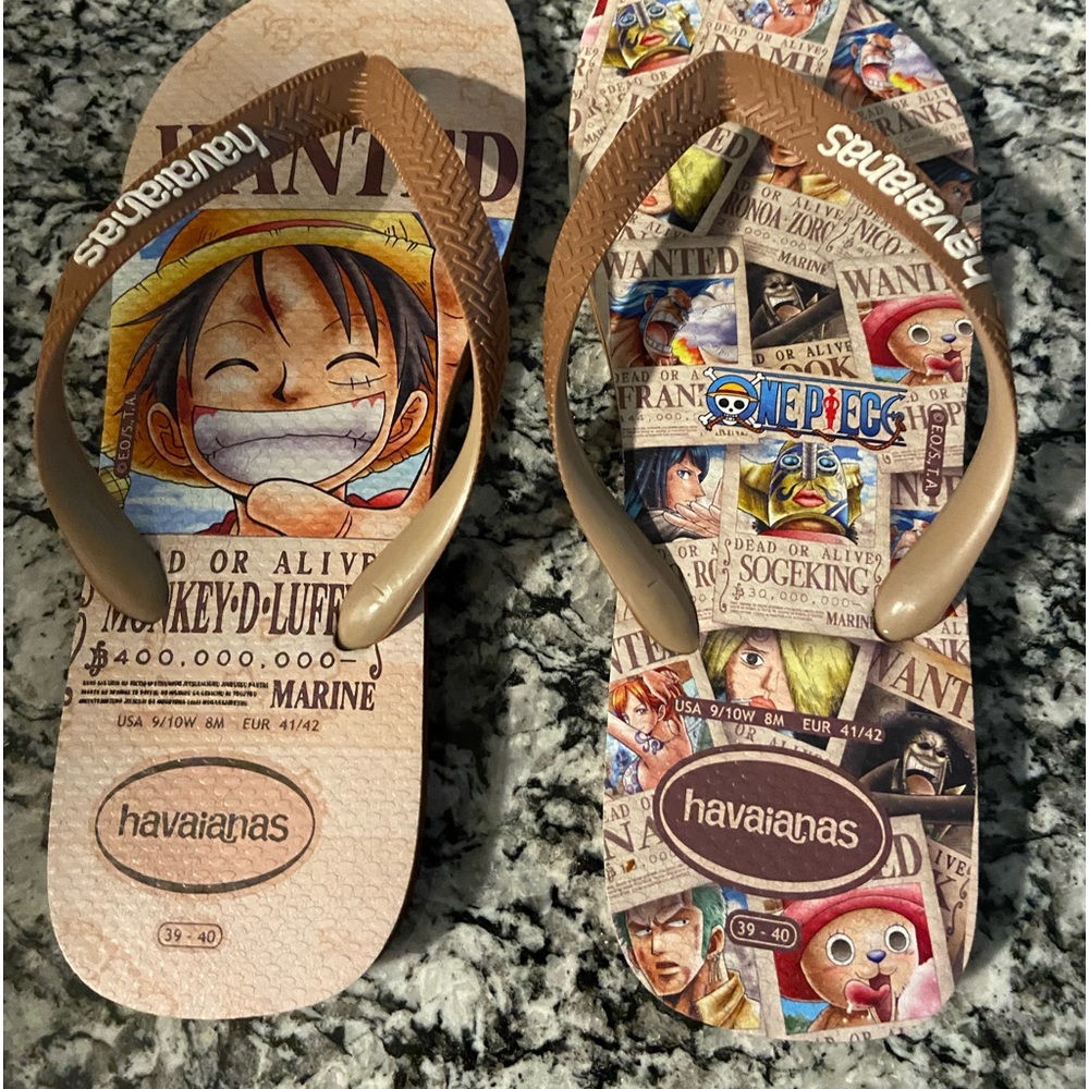 Women’s Adorable Flip Flops Size 9/10